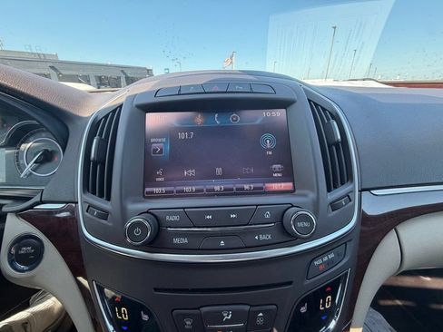 Used 2015 Buick Regal Premium FWD image 8