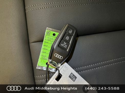 Used 2025 Audi A5 2.0T Premium AWD/4WD image 32