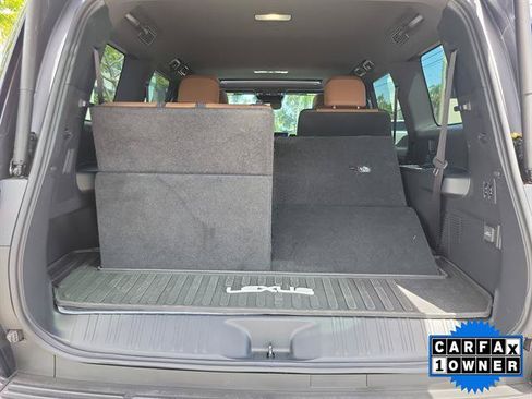 Used 2025 Lexus GX 550 w/ Cold Area Package AWD/4WD image 6