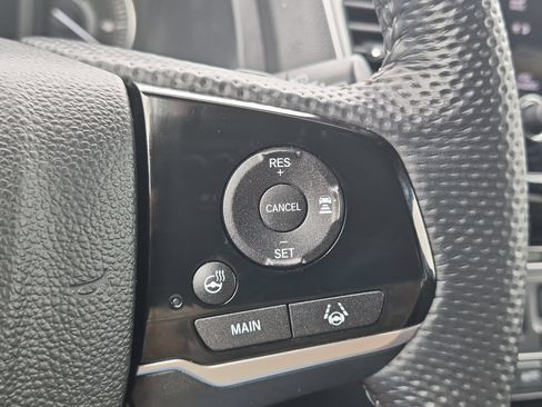 Used 2023 Honda Passport Elite image 15