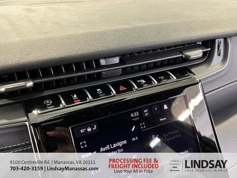 New 2025 Jeep Grand Cherokee Altitude image 36