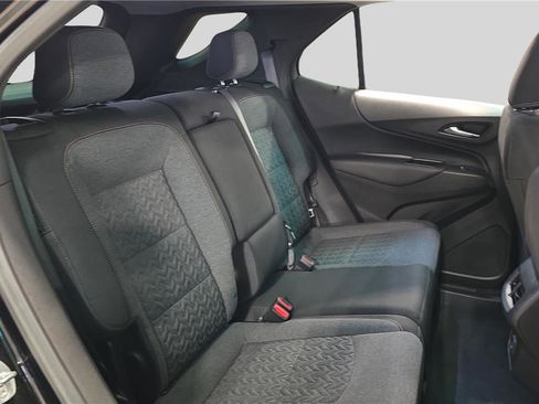 Used 2022 Chevrolet Equinox LT image 17