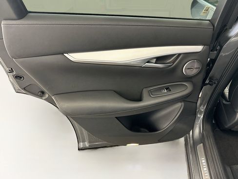 Used 2022 INFINITI QX50 Essential image 27