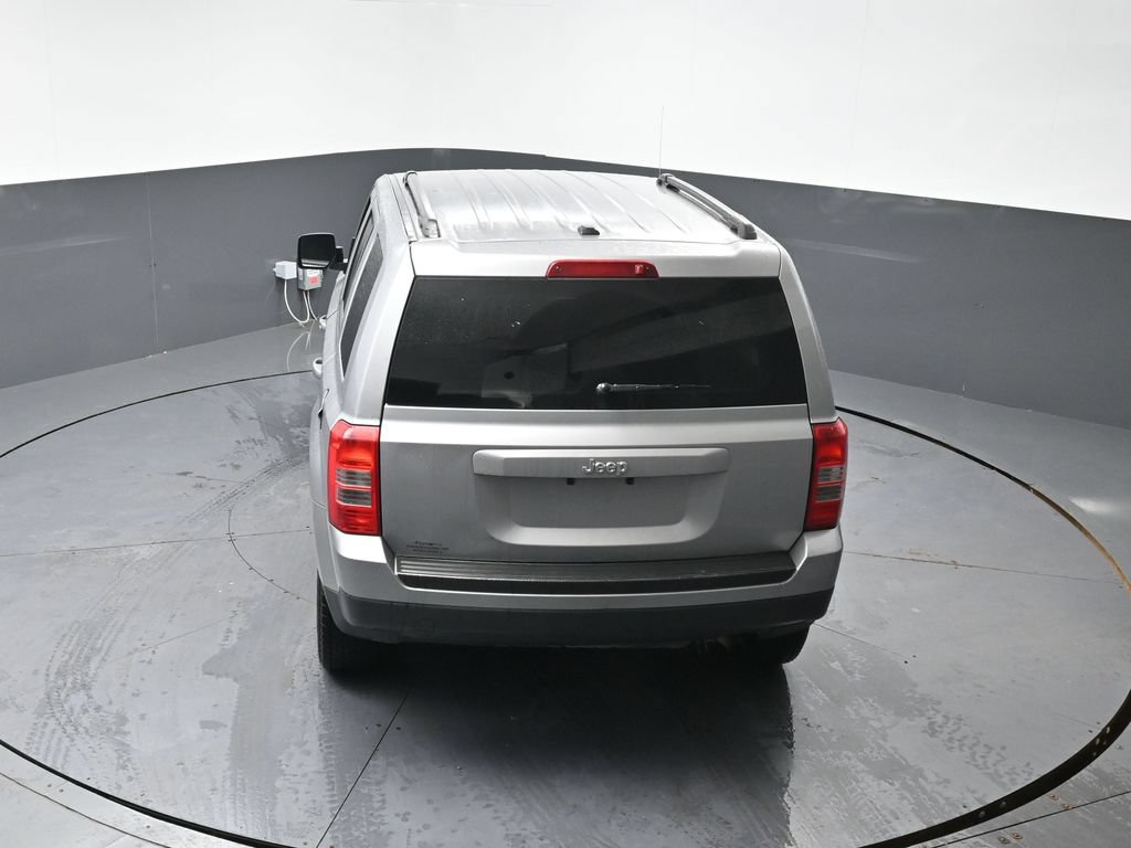 Used 2017 Jeep Patriot Sport w/ Power Value Group FWD image 22