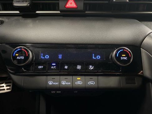 New 2025 Hyundai Elantra Sport image 16