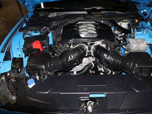 Used 2024 Ford Mustang GT Premium image 9