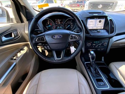Certified 2018 Ford Escape SEL FWD image 6