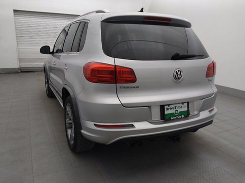 Used 2017 Volkswagen Tiguan Sport FWD image 5