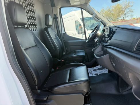 Used 2020 Ford Transit 250 Medium Roof RWD image 19