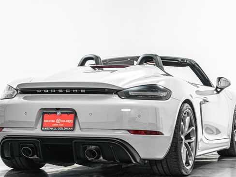 Used 2021 Porsche 718 Boxster Spyder RWD image 9