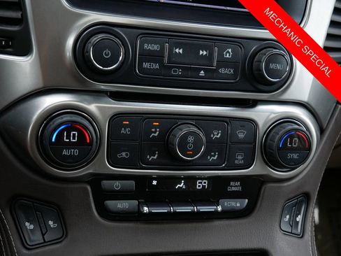 Used 2016 Chevrolet Suburban LT AWD/4WD image 26