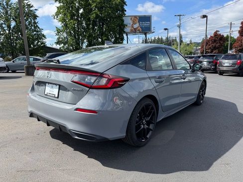 Used 2025 Honda Civic Sport image 9