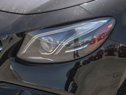 Used 2018 Mercedes-Benz E 63 AMG S image 7