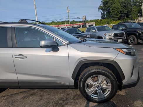Certified 2024 Toyota RAV4 XLE AWD/4WD image 11