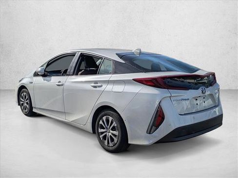 Used 2020 Toyota Prius Prime Limited image 7