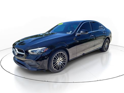 Used 2024 Mercedes-Benz C 300 Sedan image 5