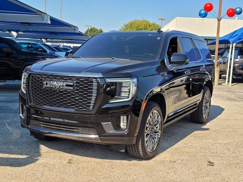 Used 2023 GMC Yukon Denali Ultimate w/ LPO, Floor Liner Package AWD/4WD image 1