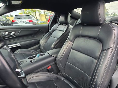 Used 2024 Ford Mustang Premium RWD image 4
