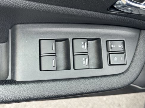 Used 2021 Honda Pilot Special Edition image 17