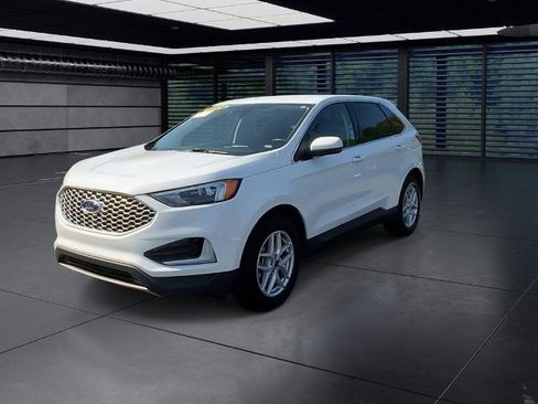 Certified 2024 Ford Edge SEL AWD/4WD image 5