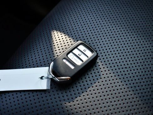 Used 2017 Honda Ridgeline Black Edition image 19