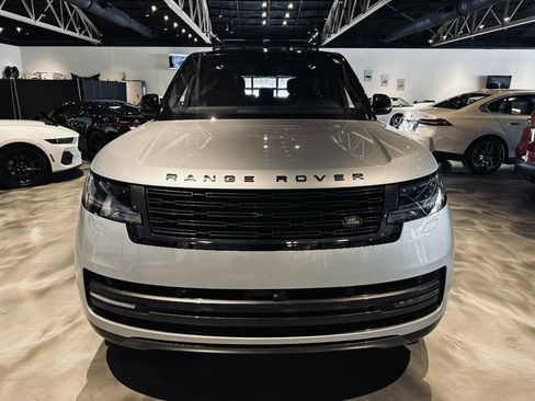 Used 2023 Land Rover Range Rover SE AWD/4WD image 8