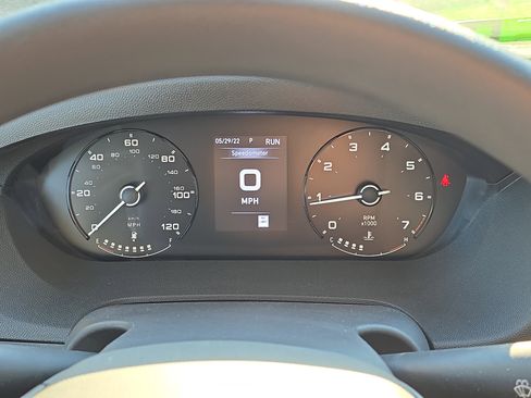 Used 2025 RAM ProMaster 2500 w/ Upfitter's Prep Package FWD image 16