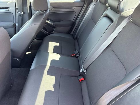 Used 2025 Honda Civic Sport image 28