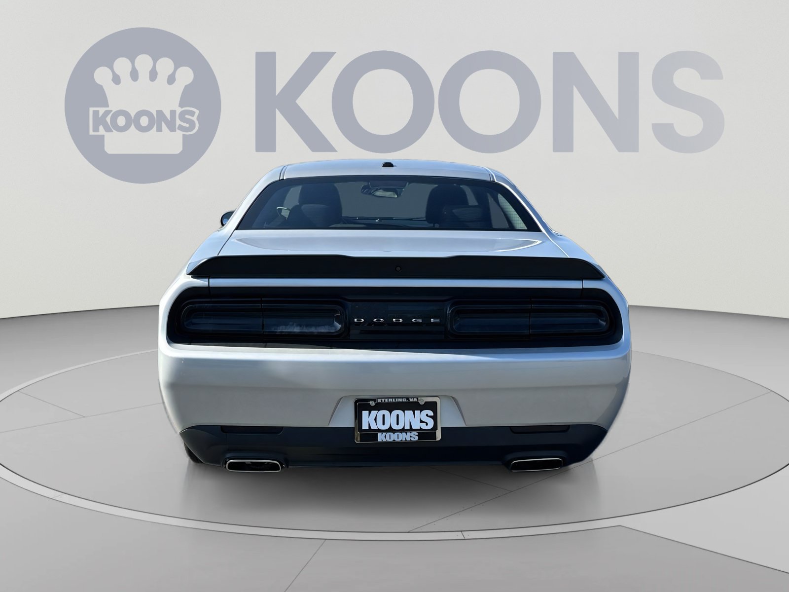Used 2023 Dodge Challenger SXT w/ Cold Weather Group RWD image 10