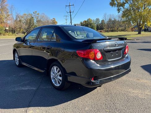 Used 2010 Toyota Corolla S image 2