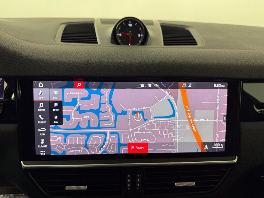 Certified 2021 Porsche Cayenne AWD/4WD image 36