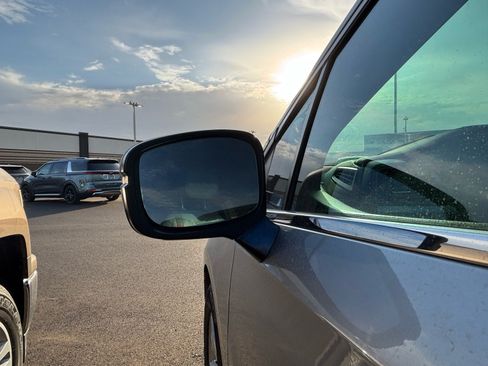 Used 2019 Honda Odyssey EX-L image 7