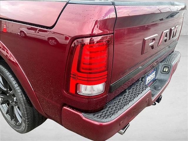 Used 2017 RAM 1500 Limited RWD image 29