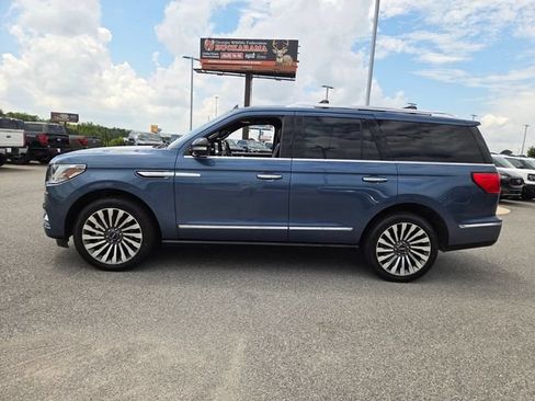 Used 2019 Lincoln Navigator Reserve w/ Cargo Package AWD/4WD image 4