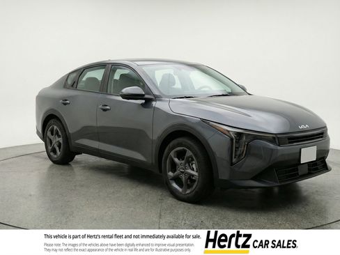 Used 2025 Kia K4 FWD image 1