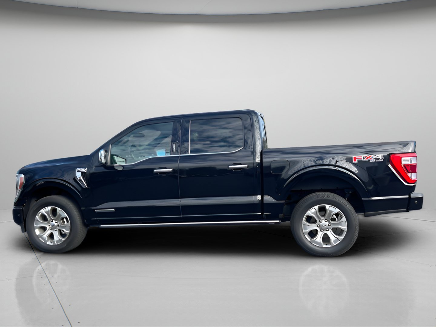Used 2023 Ford F150 Platinum w/ Equipment Group 701A High AWD/4WD image 11