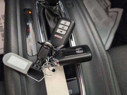 Used 2020 Honda HR-V EX image 39