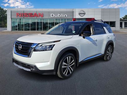 New 2025 Nissan Pathfinder Platinum