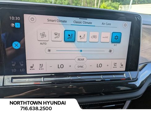 Used 2026 Volkswagen Atlas SE AWD/4WD image 19
