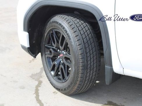 Used 2023 GMC Sierra 1500 Elevation image 9