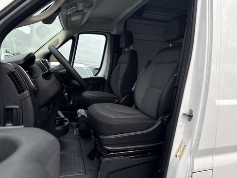 Used 2025 RAM ProMaster 2500 w/ Quick Order Package 22G SLT image 13