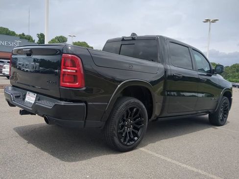 Used 2025 RAM 1500 Limited AWD/4WD image 5