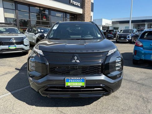 New 2026 Mitsubishi Outlander SEL Black Edition FWD image 3