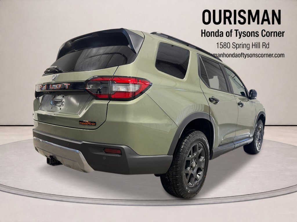 New 2026 Honda Pilot TrailSport image 3