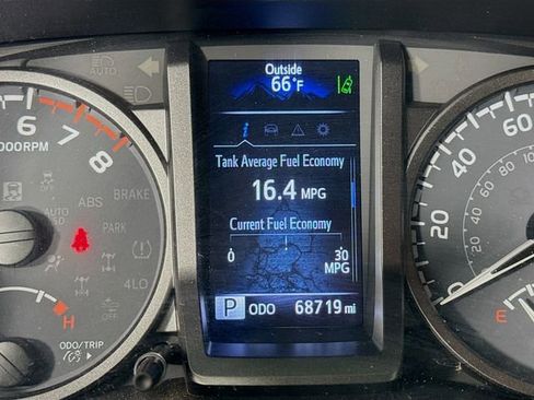 Certified 2021 Toyota Tacoma TRD Off-Road w/ Technology Package image 12