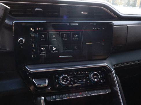 Used 2025 GMC Sierra 2500 Denali Ultimate w/ Max Trailering Package image 27