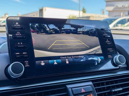 Used 2021 Honda Accord Sport image 23