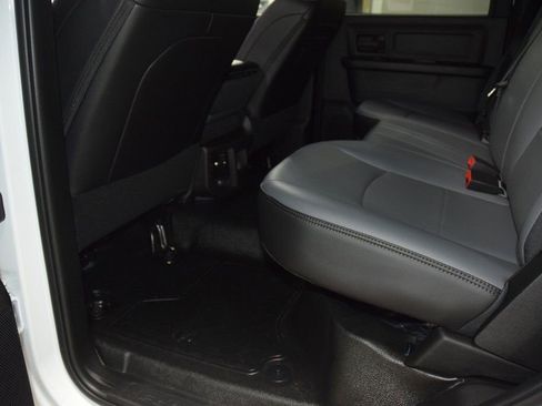 Used 2025 RAM 5500 Tradesman w/ Safety Group image 33