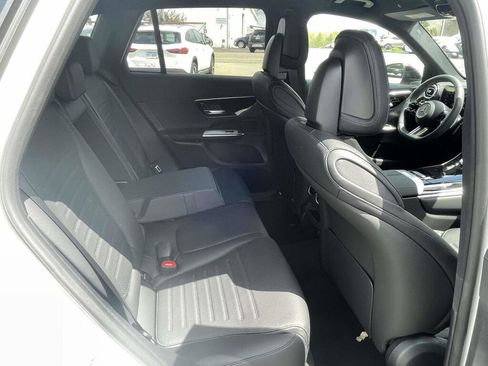 New 2026 Mercedes-Benz GLC 300 4MATIC image 22