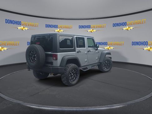 Used 2013 Jeep Wrangler Unlimited Sport AWD/4WD image 6